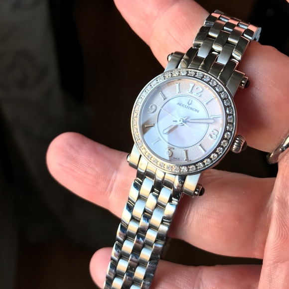 Accutron Natural Diamond and Pink Mother-of-Pearl Watch - Picture 4 of 15